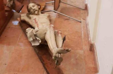 San Severo, entrò in chiesa e distrusse il crocifisso: arrestato