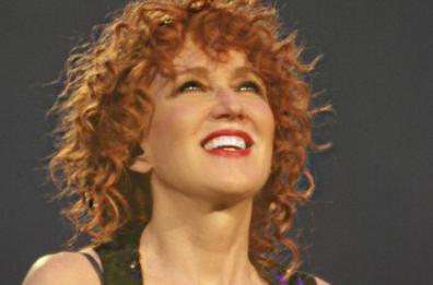Grottaglie, il Premio «Donne, non Pupe» a Fiorella Mannoia