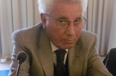 Matera, addio all'ex senatore del Pci Angelo Ziccardi 