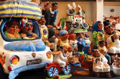 Il Covid non ferma la Fiera del Fischietto di Rutigliano: onorata con un flash mob sui balconi