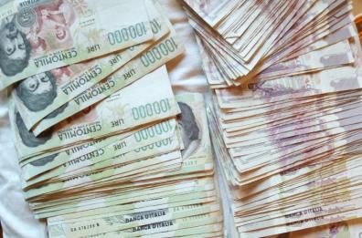 Bari, trova 150mln di lire del padre. Bankitalia: «Troppo tardi per il cambio», ma è una fake news