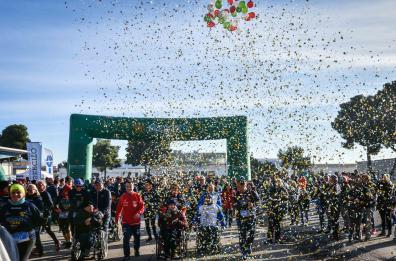 Barletta, in mille di corsa alla "Toro Ten"
L'Esercito coniuga sport e solidarietà
 