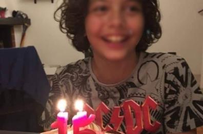 Taranto, muore di cancro a 15 anni, il papà su Facebook: «Qui solo malattie»