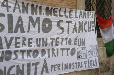 Emergenza abitativa a Foggia: i cittadini protestano in Prefettura