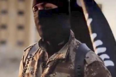 Siria, gli ultimi  300 jhaidisti concordano la resa con i curdi
A Nord al Qaida avanza e mette a rischio aiuti umanitari 