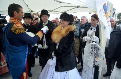 Bari rivive il 'royal wedding' tra Francesco di Borbone e Maria Sofia

