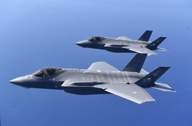 F-35, addestramento in Sardegna
per i piloti di 32° Stormo di Amendola