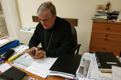 San Valentino, i 5 consigli di mons. Seccia agli innamorati