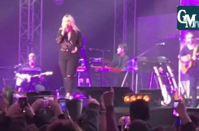Emma a Bari canta ai fan come si guarisce dal dolore: «Mi siete mancati»