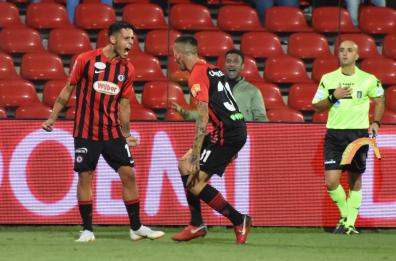 Foggia-Padova, 1-1 al 90esimo: tifoso ferito