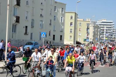 Sconti di 250 euro per chi compra una bici: incentivi a Bari
