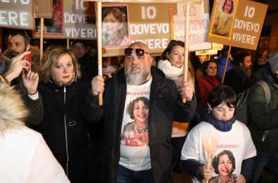 Ex Ilva, i genitori del 15enne morto di tumore scrivono a Papa e Mattarella