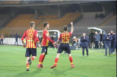 IL Lecce batte il Verona 2-1
Foggia pareggia 2-2 ad Ascoli