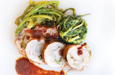 Lombetto di coniglio farcito con rana pescatrice e cardi spontanei