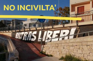 Monopoli scritte su un muro a Porto Bianco, il sindaco: «Incivili»