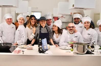 Sottocuoco: la cena a km 0 arriva a domicilio