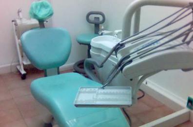 Strudà, finto odontoiatra a processo: paziente finì in ospedale