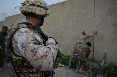 I militari pugliesi nel Kurdistan iracheno
continuano ad addestrare i peshmerga