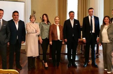 Foggia, sindaco replica a Feltri e convoca giunta in dress code