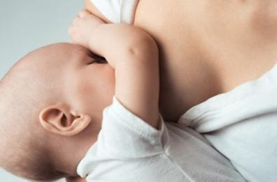 Allarme diossina in latte materno: «+ 28% nelle donne residenti a Taranto»