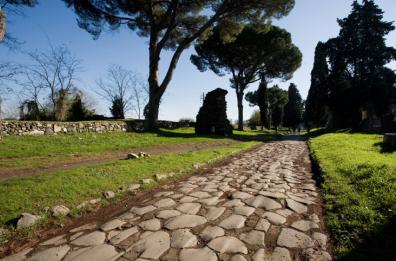 Pedalando da Roma a Brindisi: l'Appia antica si fa in bici