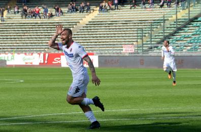 Un gol per chiedere scusa a tutti
Ecco il regalo di Simeri ai tifosi 
