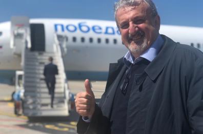 La Puglia vola a Mosca: intesa su cultura e sanità, Emiliano inaugura volo diretto Pobeda Airlines