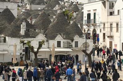 La Pasquetta dei pugliesi: tra nuvole, mare, trulli, Sassi e scampagnate