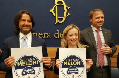 Caiata, dal M5S al gruppo misto ora passa con Fdi