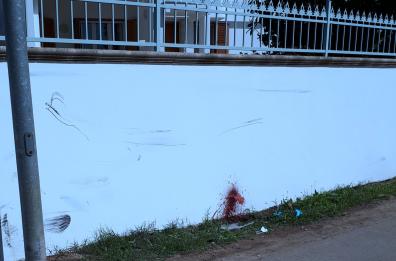 Monteroni, sbanda con lo scooter e si schianta su muro: morto 58enne