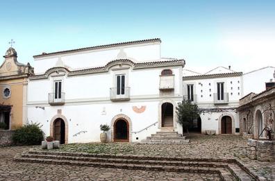 Mangia, prega e ama il Gargano