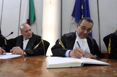 Lecce, si insedia e cade: frattura per il neo presidente della Corte di appello