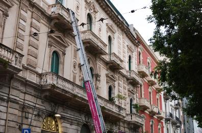 Bari, è partito il primo ciak di Verdone in via Crisanzio