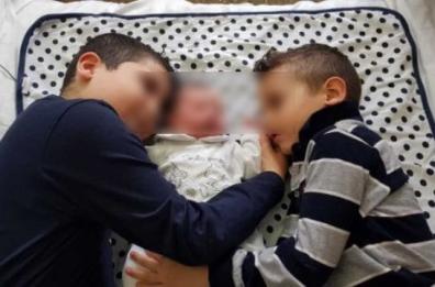 Foggia, nasce lo stesso giorno dei 2 fratelli maggiori