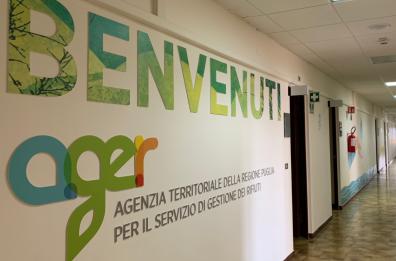 Rifiuti, Mennea (Pd) attacca l'Ager: fiumi di consulenze immotivate, gestione inefficace
E l'opposizione: i sindaci che fanno?