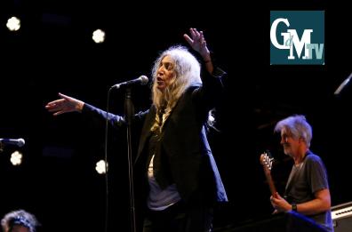 Medimex, gran finale con Patti Smith: «Auguro a Taranto di fare cose belle»