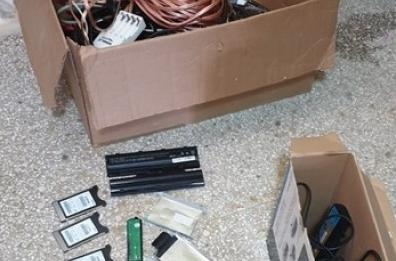 Furti in serie negli uffici comunali, arrestato un 50enne di Ugento