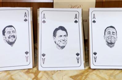 Ex Ilva, Pd mostra 3 assi di picche contro Salvini, Conte e Di Maio