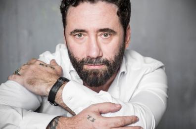 Tiromancino, girato a Taranto il video di «Vento del Sud». Zampaglione:«Verrei a viverci»