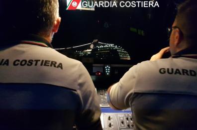 Leuca, le viene appendicite in crociera: ragazzina soccorsa da Guardia Costiera