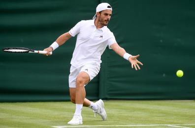 Wimbledon, finisce il sogno di Fabbiano, Djokovic avanza