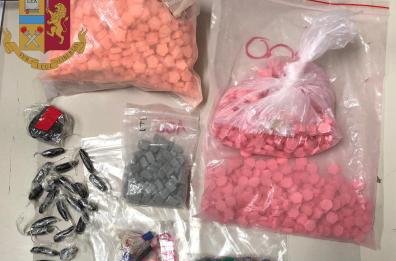 Star Wars disegnato sull'ecstasy per accattivare i clienti: arrestata 21enne a Poggiofranco
