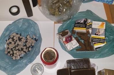 Bari, nel garage un bazar con droga di tutti i tipi: arrestato 46enne di Madonnella