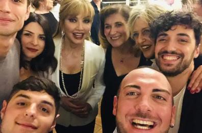 Tutto sui palinsesti Rai e la pizzica alla corte di Trump