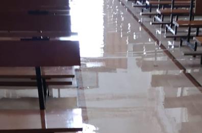 San Severo finisce sott'acqua: strade e chiese allagate