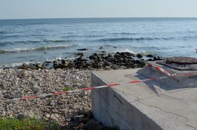 Bari, liquami in mare: divieto di balneazione su tutta la spiaggia di Torre Quetta
