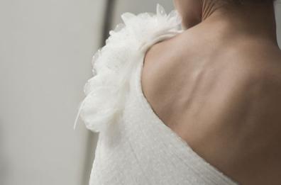 L'abito da sposa Re-usable, creato per trasformarsi