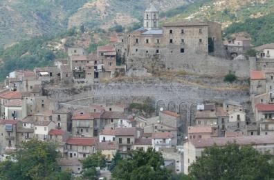 Cancellara: durante la festa patronale colpisce uomo in testa con un bastone, arrestato