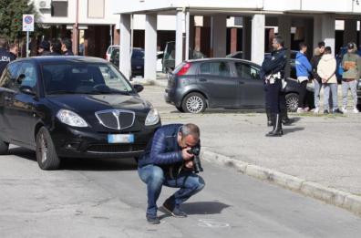 Taranto, uccisero pregiudicato sparando tra la gente: 20 anni a 2 fratelli