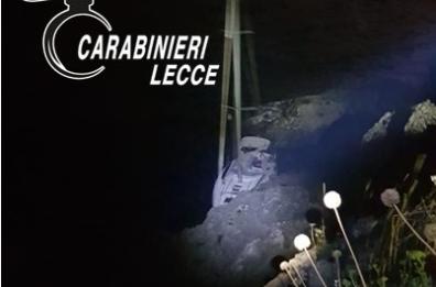 Santa Cesarea Terme, veliero si incaglia sugli scogli: trasportava 18 migranti